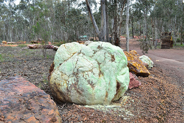 Citron Chrysoprase Example of a natural Citron Chrysoprase mined in Australia